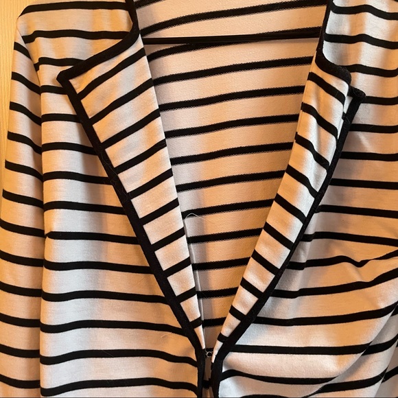 Black and white stripe blazer medium Alegra K - Picture 2 of 4